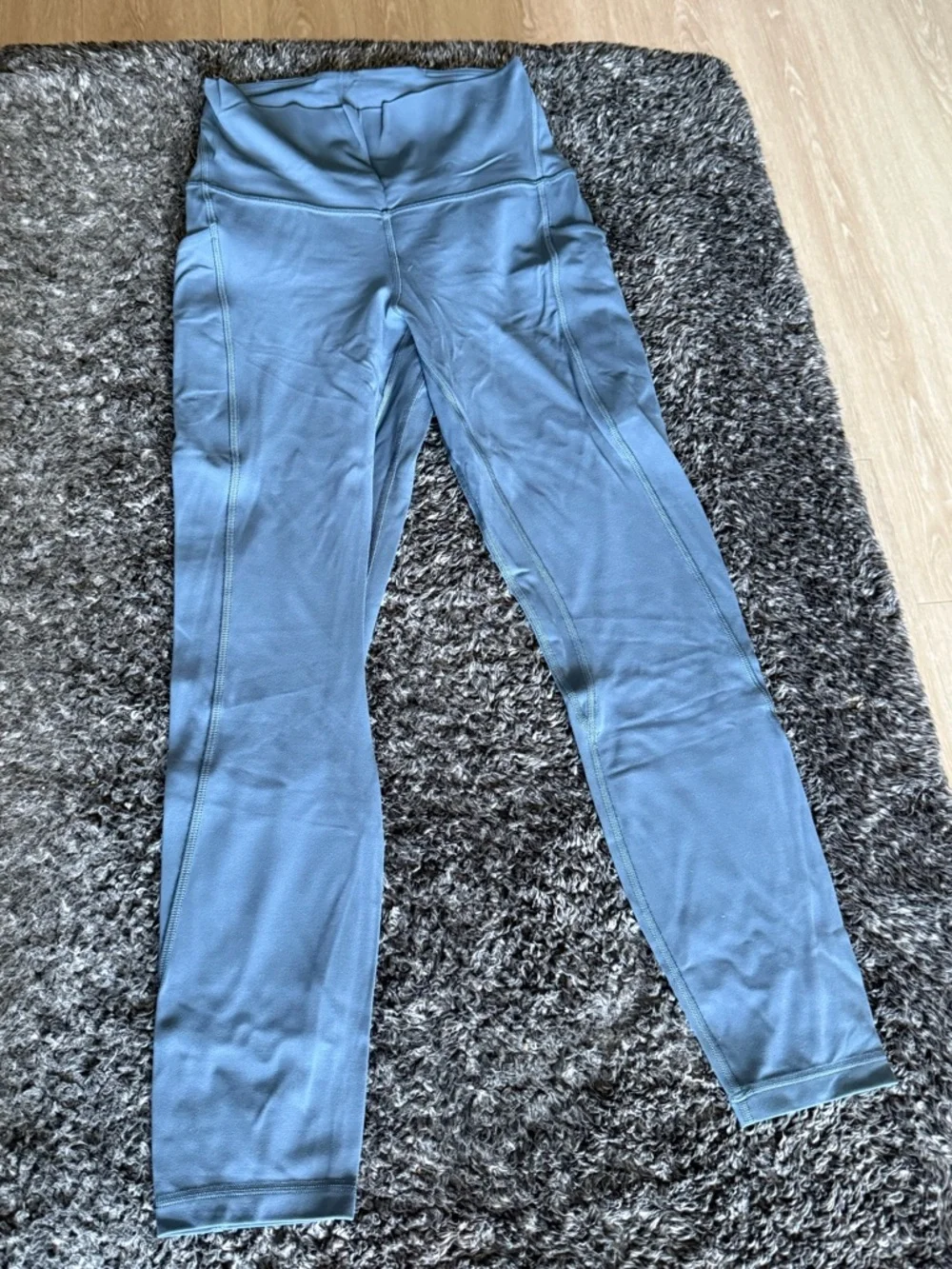 lululemon athletica High-Rise 25” Leggings in Iron Blue - Picture 4 of 5